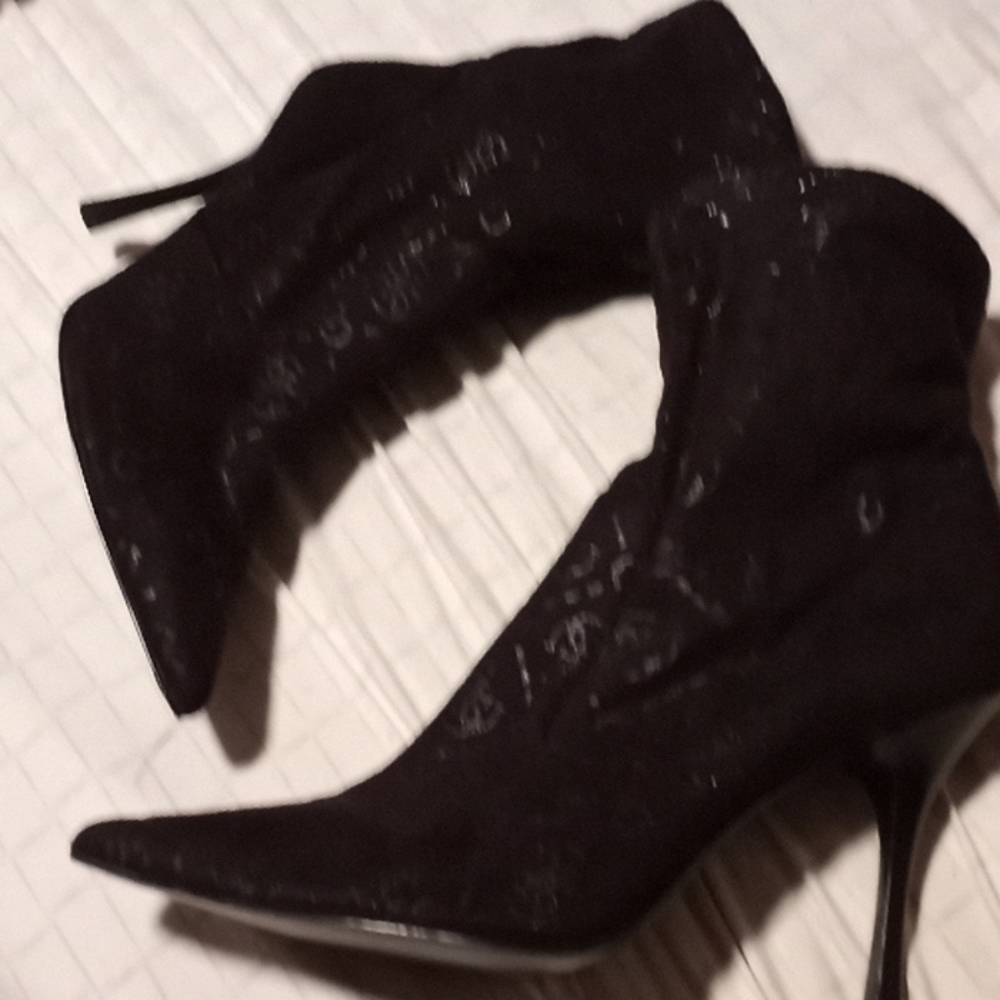 Boots Black delicate fabri